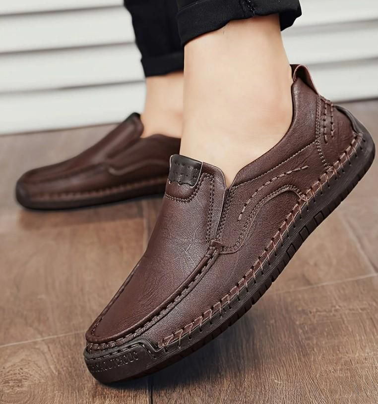 Men's Stitching Breathable Anti-skid Slip On Shoes Brown